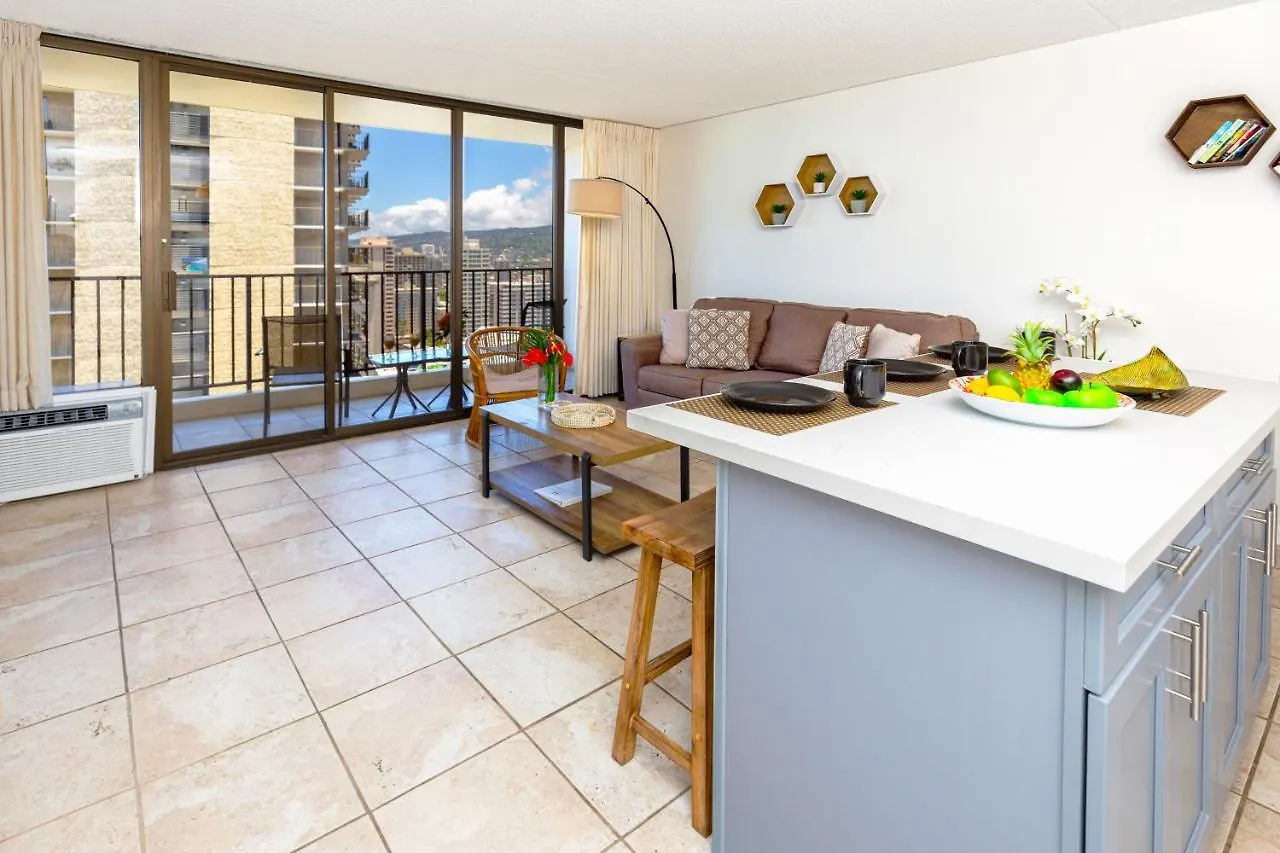 Apartment High-Floor Stylish Ocean Views Condo With Parking Honolulu