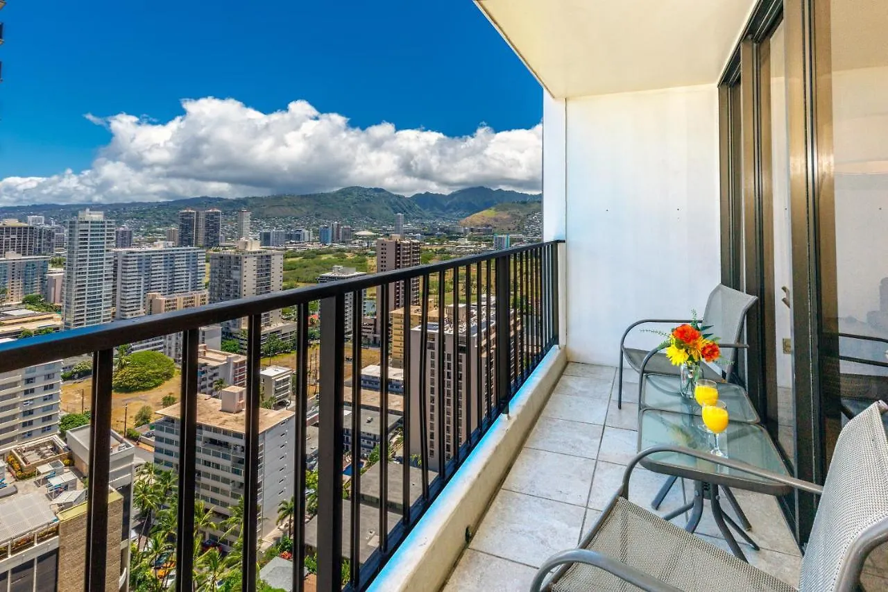 High-Floor Stylish Ocean Views Condo With Parking Honolulu 0*,  United States