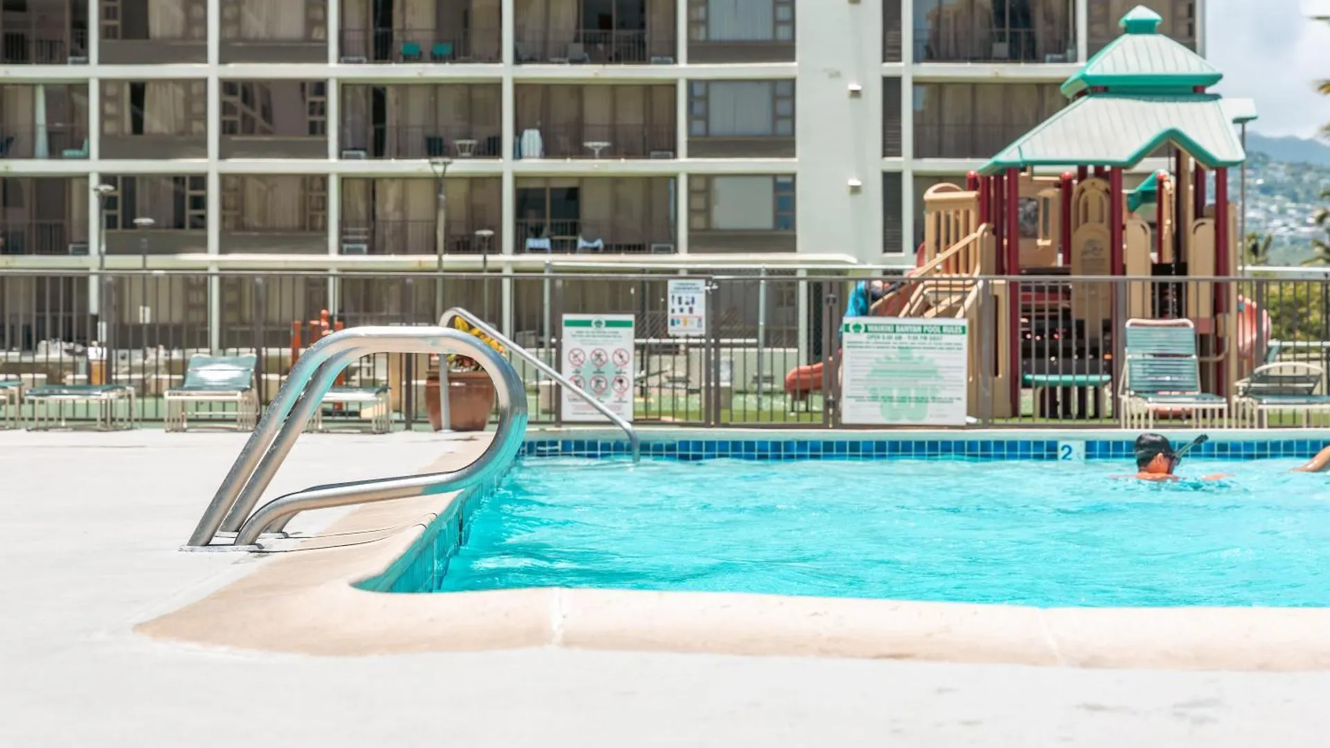 Apartment High-Floor Stylish Ocean Views Condo With Parking Honolulu United States